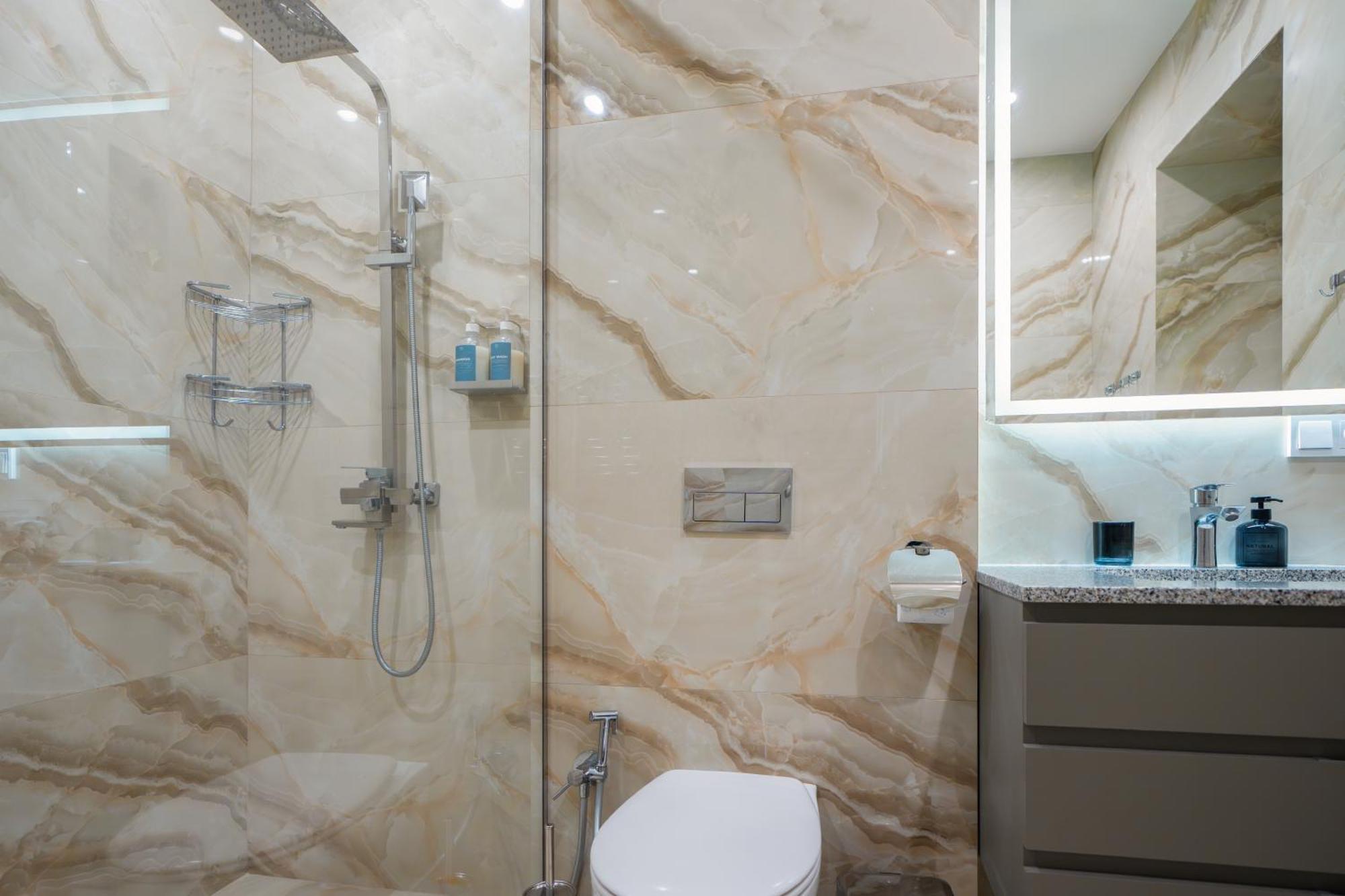 Ris Opera Apartments エレバン エクステリア 写真
