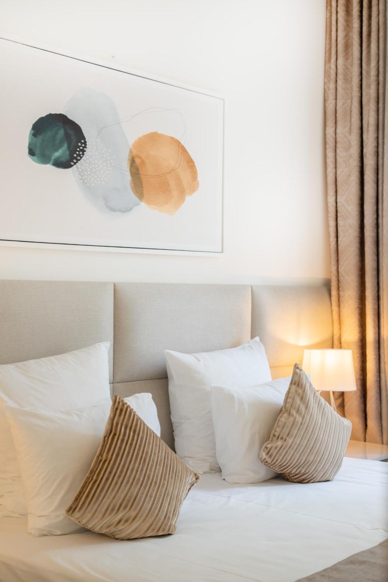 Ris Opera Apartments エレバン エクステリア 写真